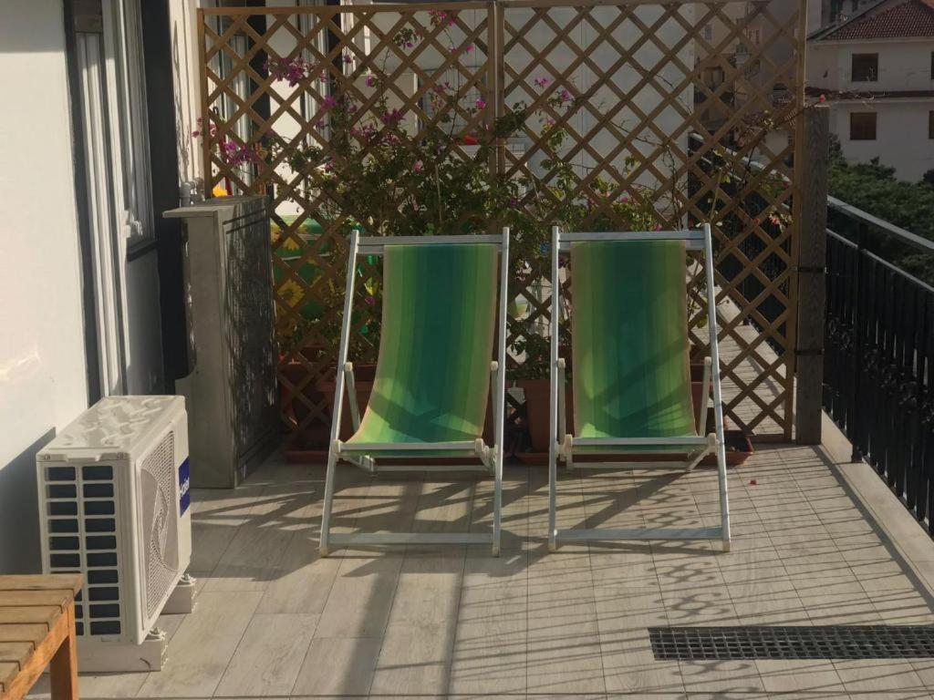 Wh - Cuore Home - Attico Monolocale Con Parcheggio Gratuito - 5 Minuti Dal Centro - Wifi Sanremo Exteriér fotografie