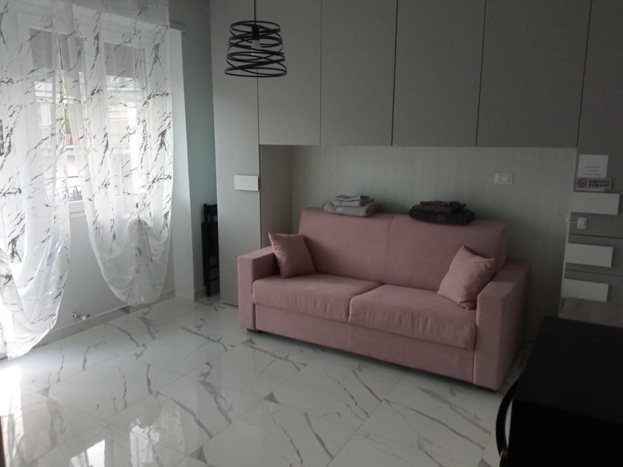 Wh - Cuore Home - Attico Monolocale Con Parcheggio Gratuito - 5 Minuti Dal Centro - Wifi Sanremo Exteriér fotografie